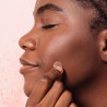 Parches para espinillas para la cara marca Alba Botanica Acnedote