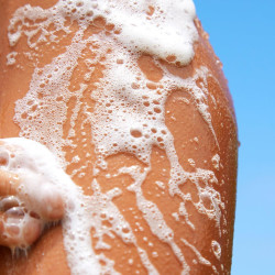 Gel de baño hidratante marca OSEA